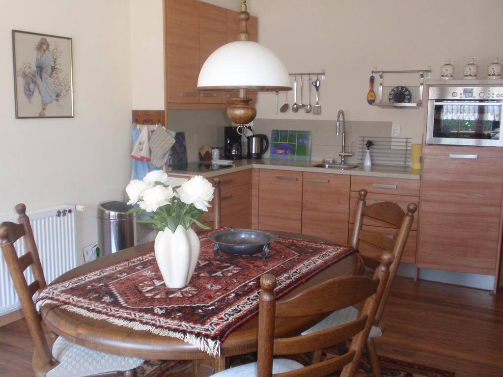 Gite de Poulas Couffy Habitación foto